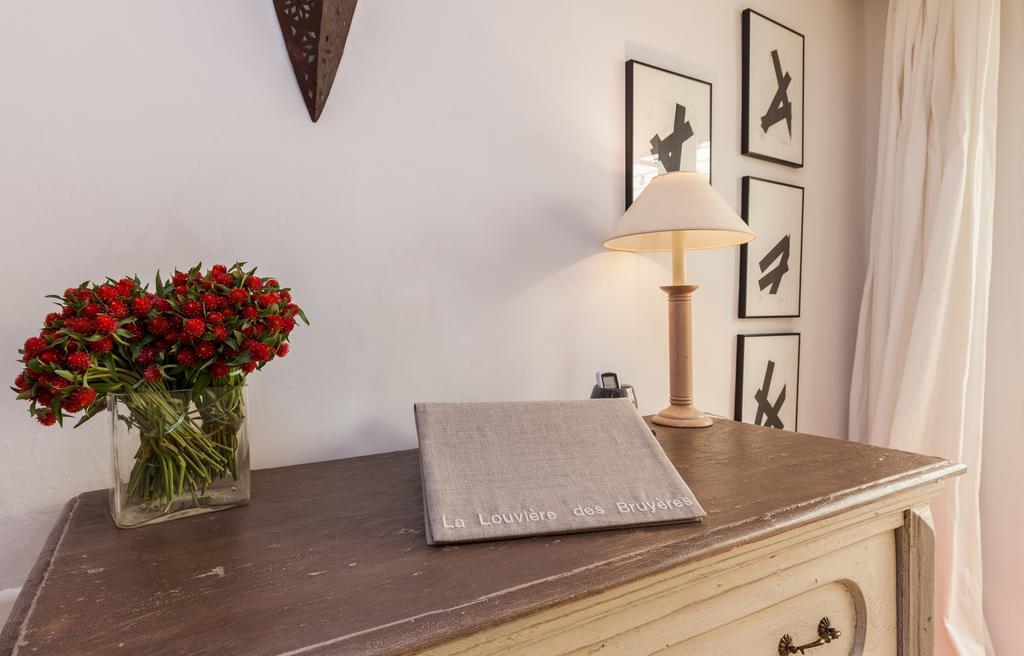 La Louviere Des Bruyeres Bed & Breakfast Robion en Luberon Bilik gambar