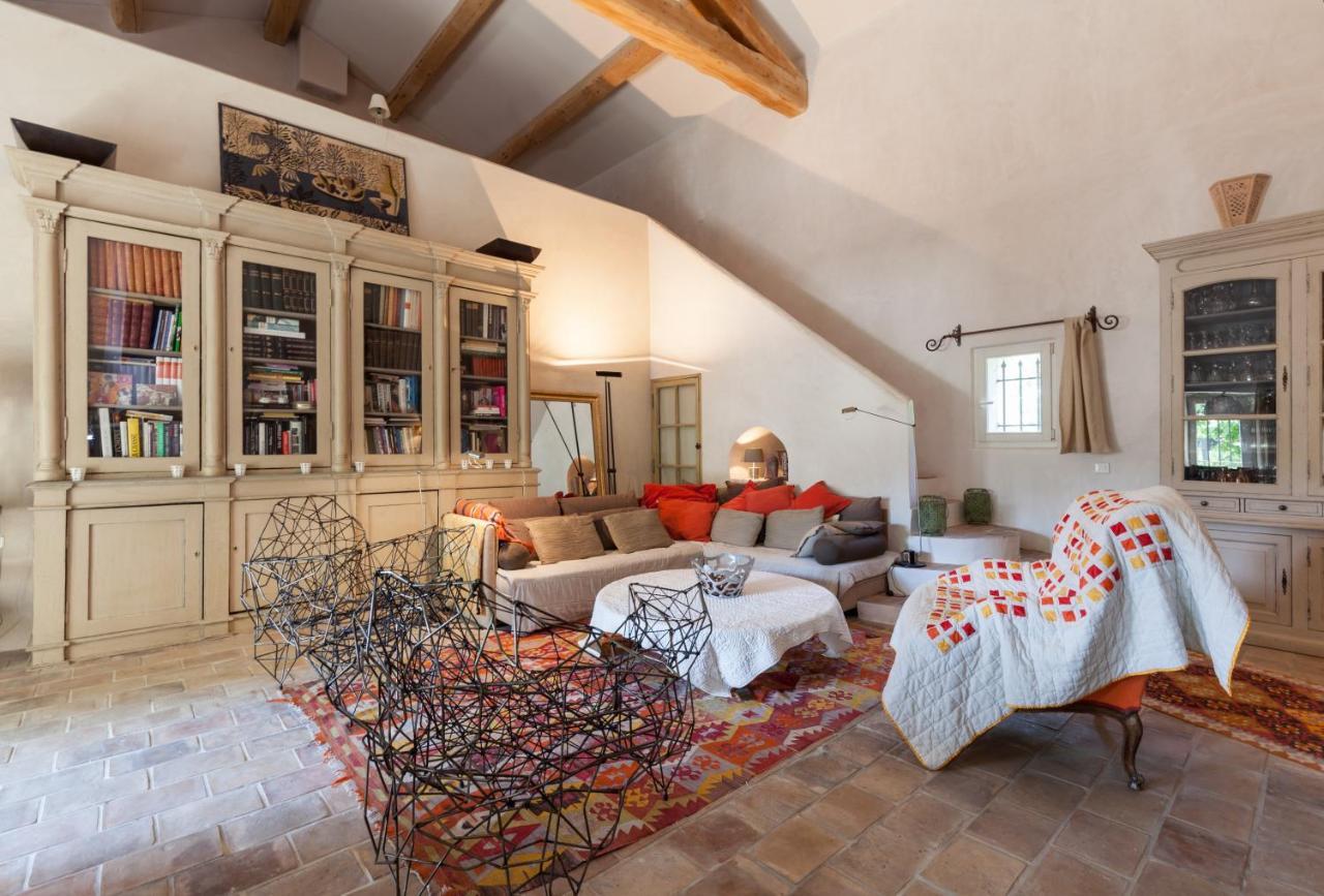 La Louviere Des Bruyeres Bed & Breakfast Robion en Luberon Luaran gambar